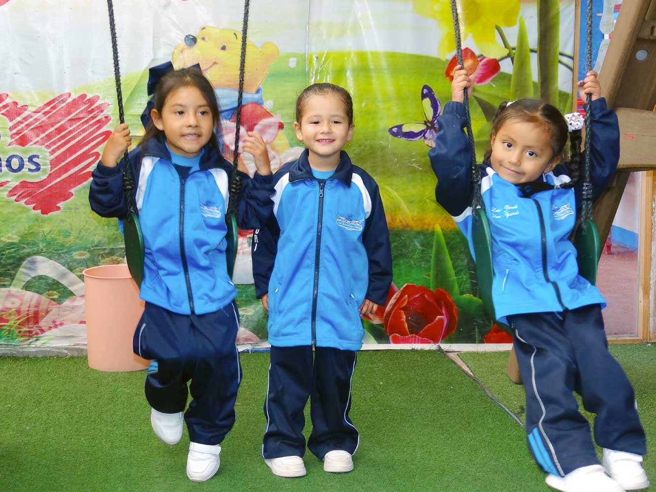 Patio Inciial Columpios